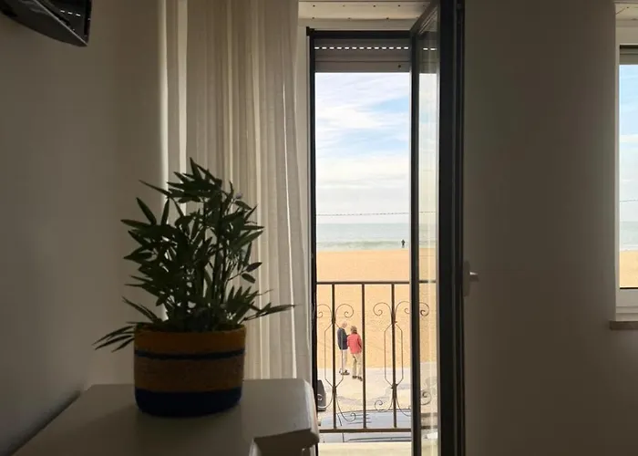 Flipflops Starfish Apartment Nazare